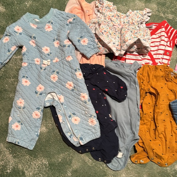 Baby bundle - Picture 2 of 4